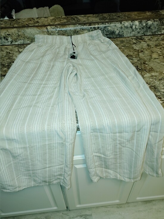 Sincerly Jules Pants - Nwt Lrg Sincerely Jules Light Tan & White Striped Women's Joggers Lounge Pants